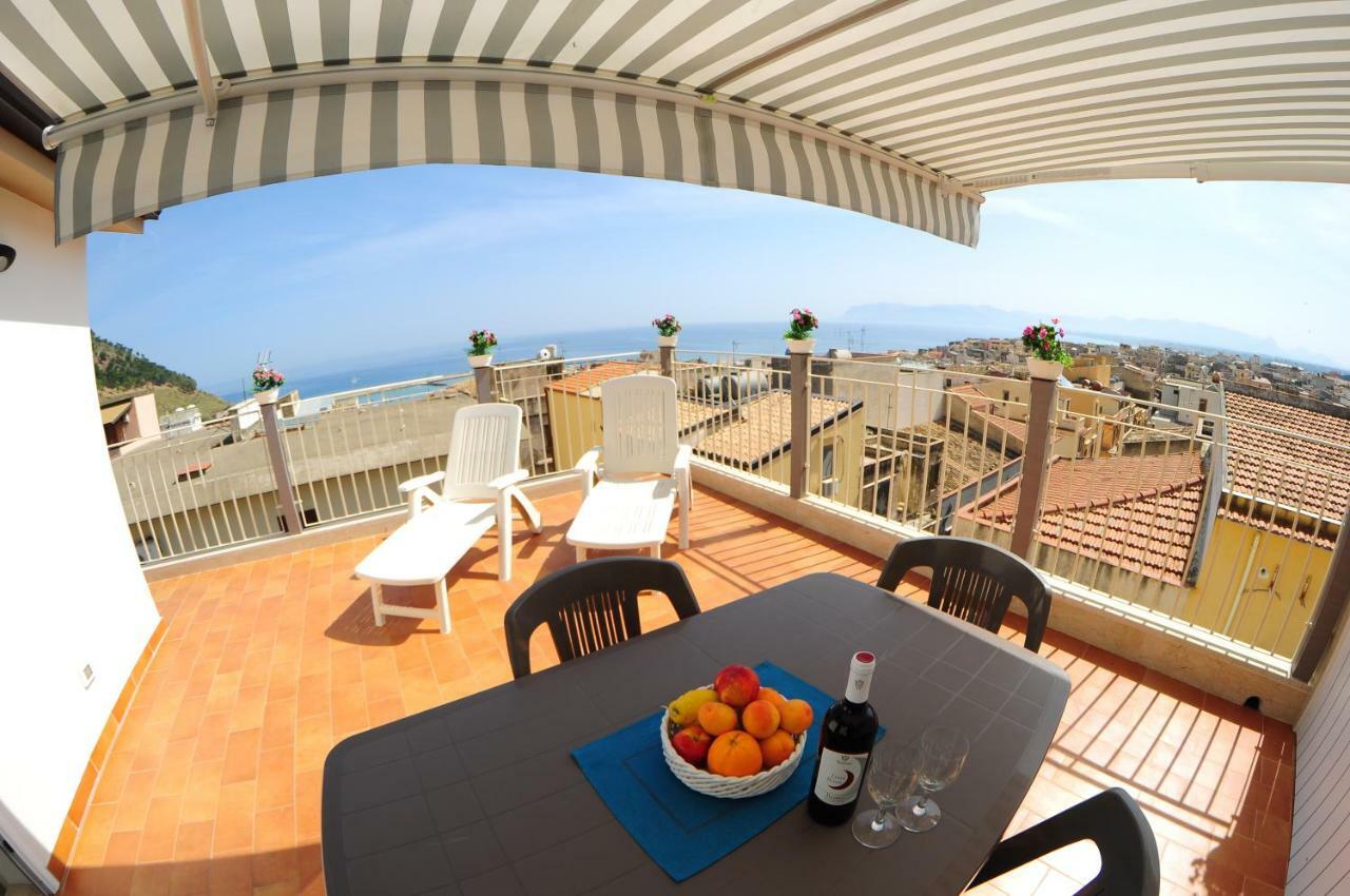 Appartement Le Sette Meraviglie à Castellammare del Golfo Extérieur photo